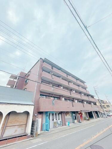 レユシール谷村三番館