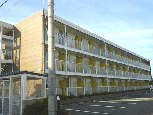 大阪府岸和田市尾生町４丁目 3階建