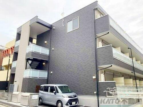 グレイス相模が丘 3階建