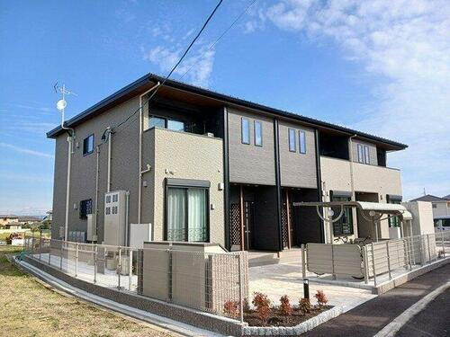 香川県高松市仏生山町甲 賃貸アパート