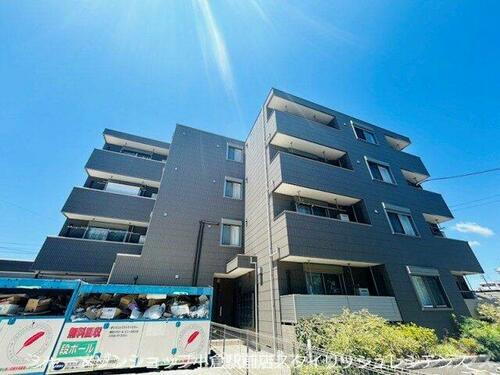 福岡県北九州市小倉南区大字徳力 賃貸アパート