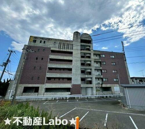 徳島県板野郡松茂町広島字四番越 賃貸マンション