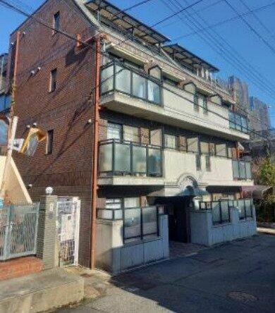 兵庫県神戸市垂水区福田２丁目 築31年10ヶ月 4階建