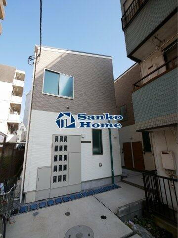 向島ｐｅａｃｅ－ｃｕｂｅ 2階建
