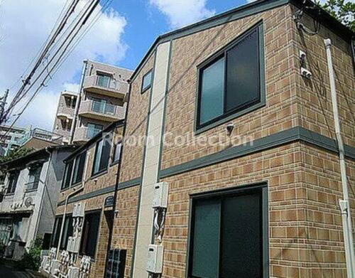 アーバンプレイス高田馬場駅前Ａ 2階建