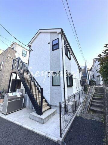 神奈川県横浜市西区西戸部町１丁目 賃貸アパート