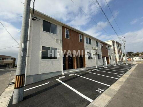 長崎県雲仙市愛野町甲 2階建