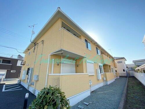 神奈川県藤沢市湘南台５丁目 2階建