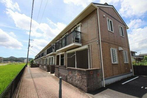 広島県福山市神辺町大字川南 テラスハウス
