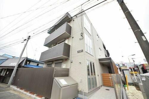 クレール馬橋 3階建