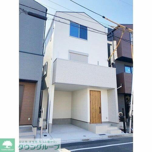 東京都大田区新蒲田３丁目 3階建