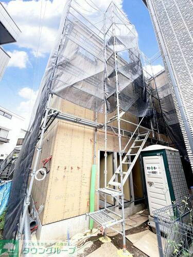 東京都大田区中央７丁目 3階建