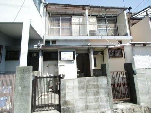 兵庫県川西市栄町 テラスハウス