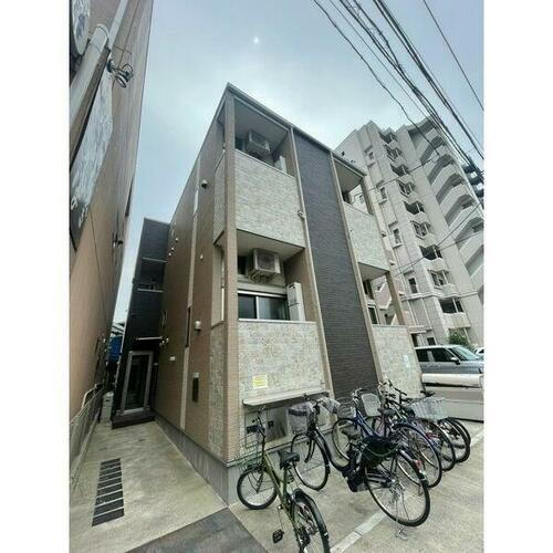愛知県名古屋市中川区松葉町２丁目 2階建