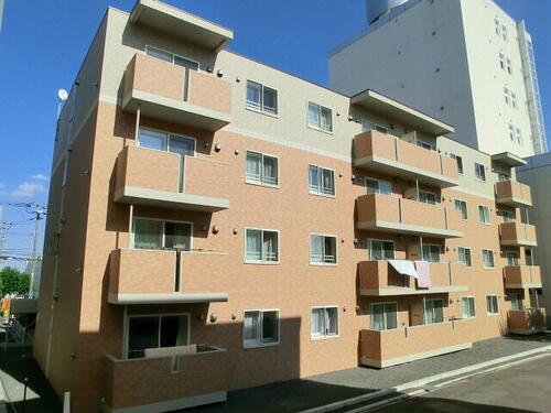 ライズ 4階建