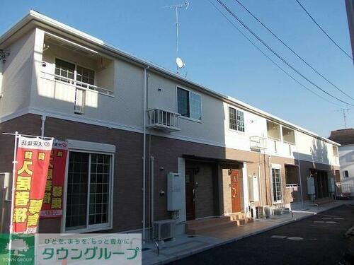 フェアリー　ガーデン 2階建