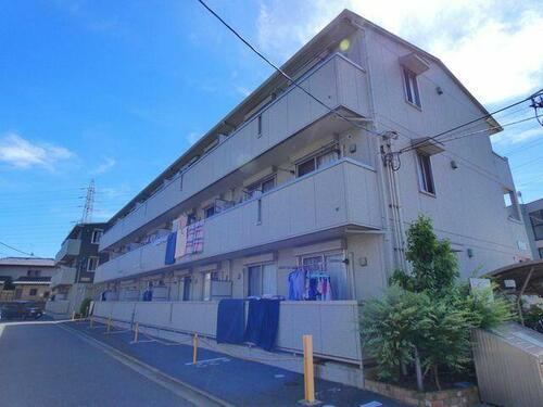 ボンヌールＩＩ 3階建