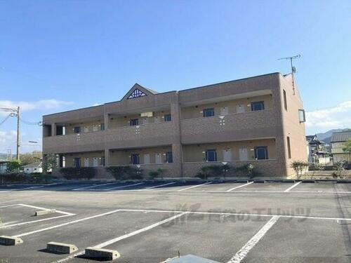 兵庫県丹波篠山市西新町 賃貸アパート