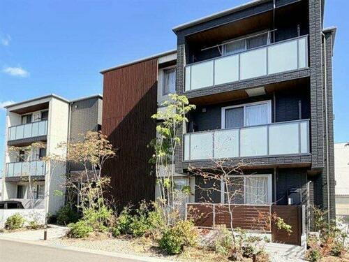 香川県高松市伏石町 賃貸マンション