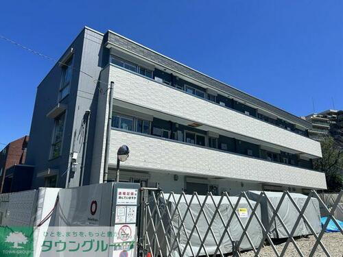 ラペーシュ湘南台 3階建
