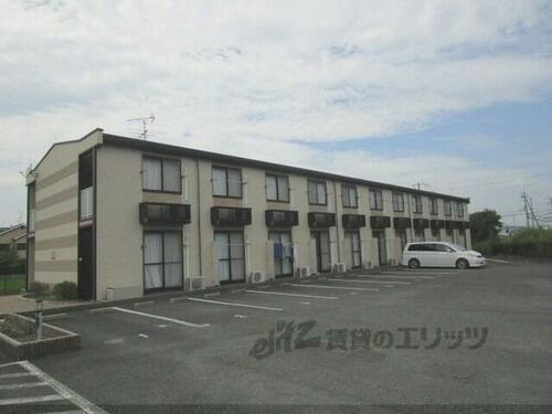 奈良県奈良市中山町 賃貸アパート