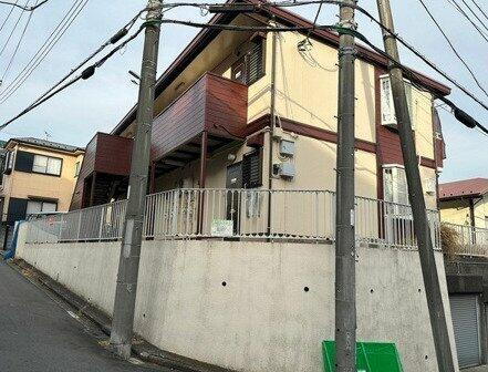 神奈川県横浜市磯子区中原４丁目 賃貸アパート