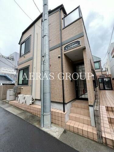 ルームズ高田馬場　Ａ棟 2階建