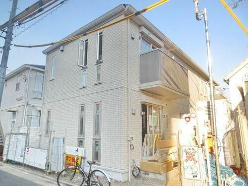 Ｓｅａｓｏｎｓ　Ｍｉｎａｍｉ－Ｋａｒａｓｕｙａｍａ 2階建