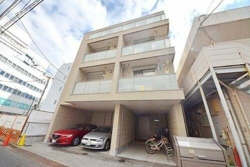 神奈川県藤沢市鵠沼石上１丁目 4階建