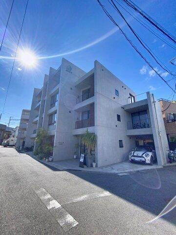 神奈川県横浜市港北区大倉山３丁目 賃貸マンション