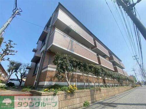 千葉県流山市おおたかの森南１丁目 3階建