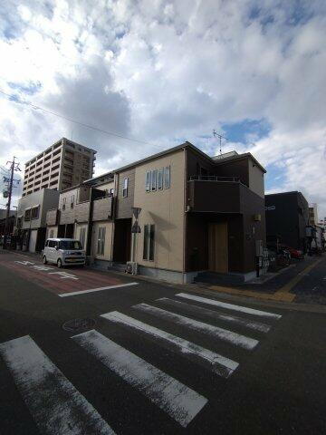 愛知県豊橋市西小田原町 テラスハウス