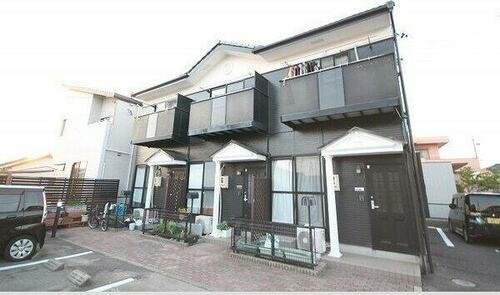 愛知県西尾市寺津町浜南 テラスハウス