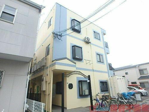 グリーンハウス 3階建