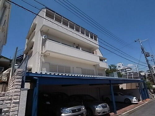 兵庫県神戸市中央区山本通３丁目 築40年11ヶ月 3階建