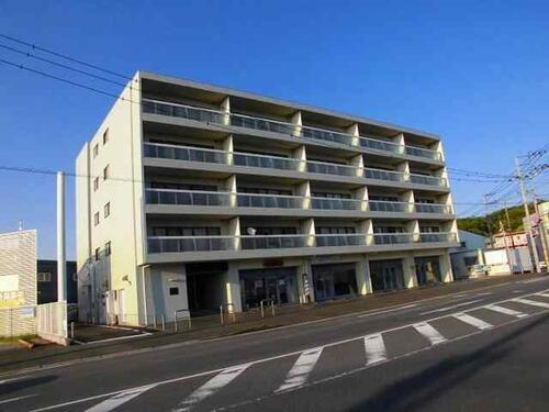 カーサフィオーレ 5階建