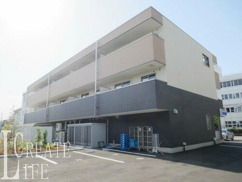 埼玉県さいたま市桜区道場１丁目 3階建 築8年6ヶ月