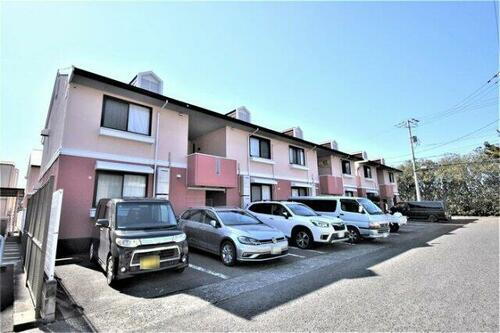 香川県高松市屋島西町 賃貸アパート