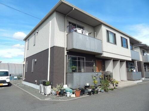 シャルムハイツＡ棟 2階建