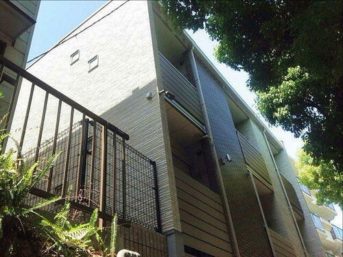 兵庫県神戸市中央区籠池通３丁目 築8年8ヶ月 2階建