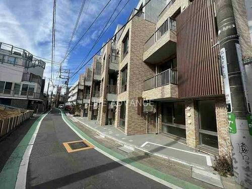 キノモリ代々木上原 地上2階地下2階建