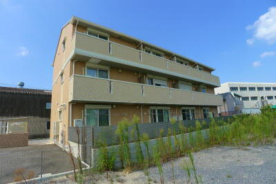 福岡県北九州市八幡西区御開２丁目 3階建 築12年4ヶ月