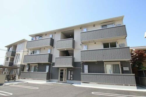 広島県福山市北本庄３丁目 3階建 築2年10ヶ月