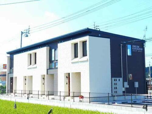 愛媛県新居浜市萩生 賃貸アパート