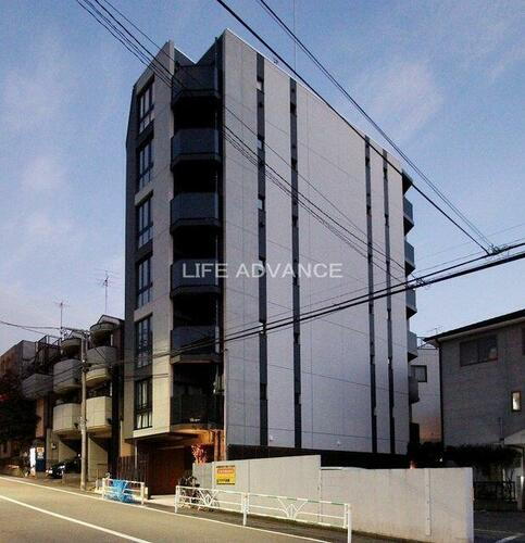 ルネサンスコート恵比寿 7階建