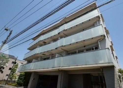 東京都調布市上石原２丁目 4階建