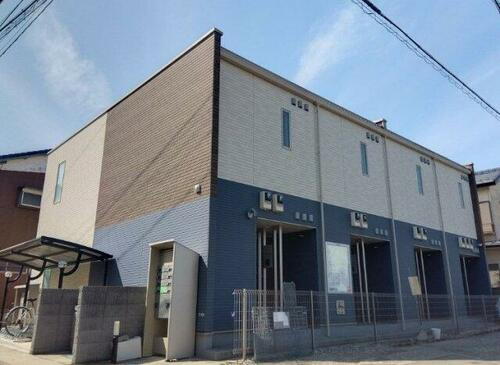 神奈川県横須賀市津久井１丁目 2階建