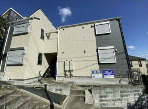 神奈川県横浜市神奈川区白幡南町 賃貸アパート