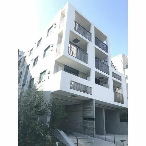 グランデュオ三軒茶屋４ 地上4階地下1階建