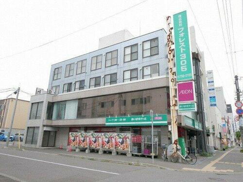 北海道札幌市北区北三十条西５丁目 4階建
